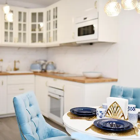 Navigator -lux Nadmorskie Tarasy קולובז'ג