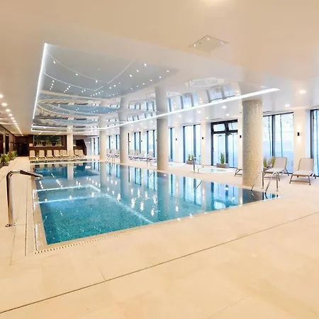 Navigator -lux Nadmorskie Tarasy Apartman *
